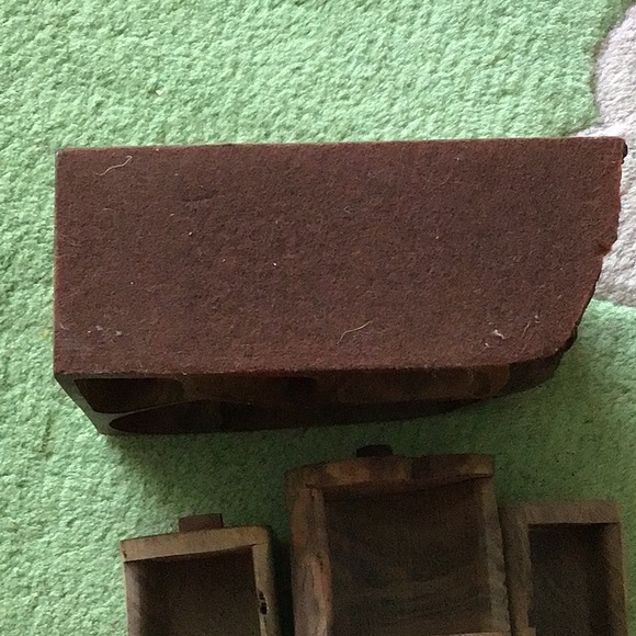 Vintage handcrafted wood 5 drawer bandsaw box - Picture 5 of 10